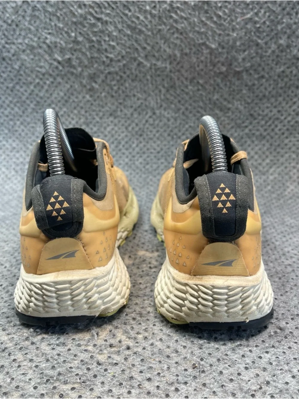 Altra Timp 4 Yellow Running Shoes Size 7 Women’s
